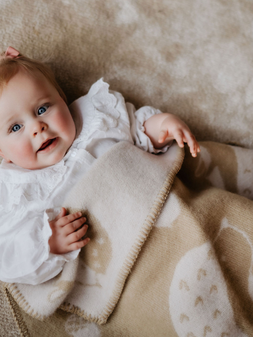 Cradle blanket wool