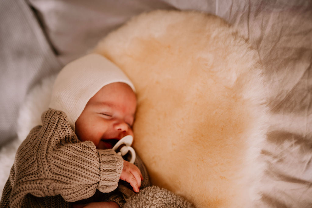 Schapenvacht medicinaal gelooid voor baby en kind - S